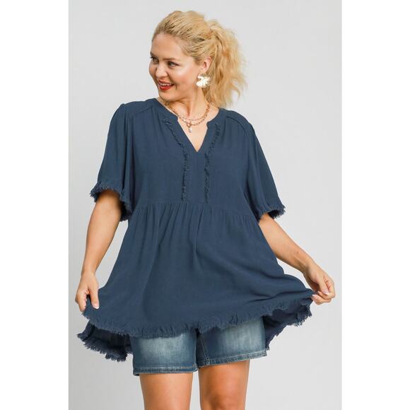 Umgee Raw Hem Detail Notch Neck Relaxed Fit Babydoll Linen Blouse | French Blue - Picture 6 of 6